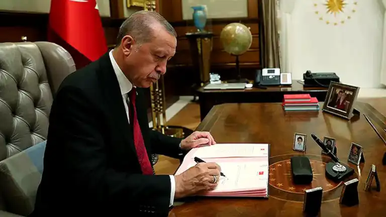 Resmi Gazete'de Yeni Atamalar Yayımlandı