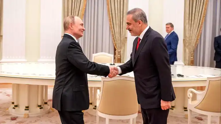 Fidan, Rusya'da Putin ve Lavrov ile Görüşecek Fidan, Rusya'da Putin ve Lavrov ile Görüşecek
